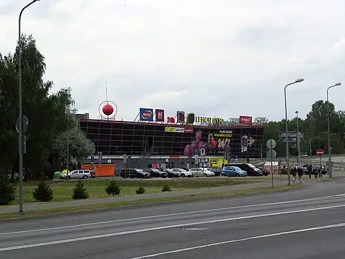 Торговый центр «Югла»