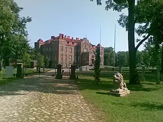 Новое главное здание мызы(замок Кальви)