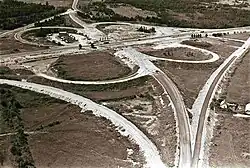 Строительство дорожной развязки Канама, 1975 год