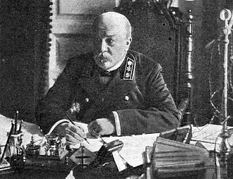 С. Д. Карейша в своём рабочем кабинете. 1910 год