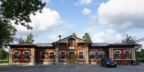 Здание железнодорожной станции Кехра