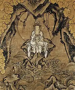 Богиня Каннон в белых одеждах