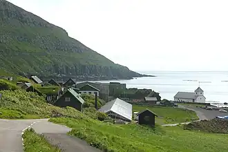 Вид из Чирчубёвура в сторону церкви святого Олафа и бухты Брандансвуйк