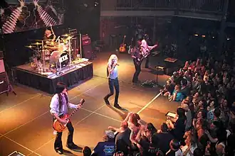 Выступление Kix на Rams Head Live в Балтиморе, 2009 год