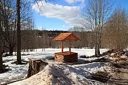 Колодец у дороги