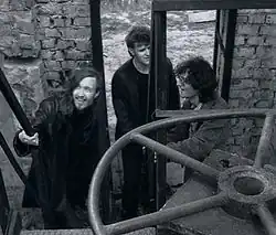 Е. Летов, О. Судаков, К. Рябинов. Фотосессия в мае 1989 года в Омске