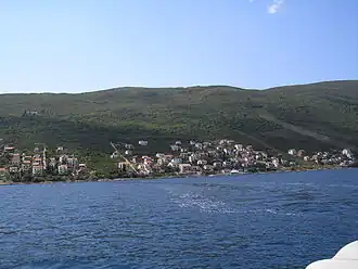 Полуостров в районе селения Крашичи