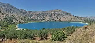 Озеро Курна летом 2016 года