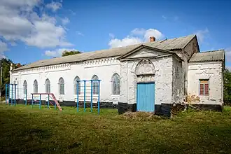 Центральный дом имения семьи Липских