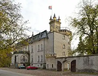 Главное здание мызы Лайц (замка Лайтсе) в 2011 году