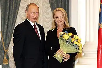 Лариса Долина