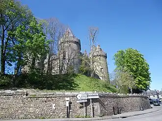 Общий вид замка с южной стороны