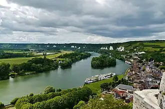 Вид на Сену и город с Шато-Гайяр