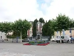 Монументальное распятие