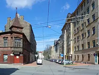 Вид от перекрёстка с улицей Авоту