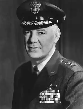 Генерал-лейтенант Уильям Э. Холл