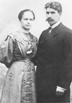 Лилья и Каапре Тюнни. 1908 год