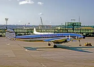 Lockheed L-1049H Super Constellation компании Flying Tiger Line, аналогичный исчезнувшему