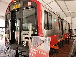 Новый вагон красной линии