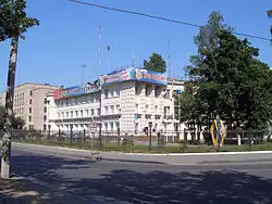 Угол Лабораторной улицы и проспекта Металлистов - здание Северо-Западного регионального центра МЧС России