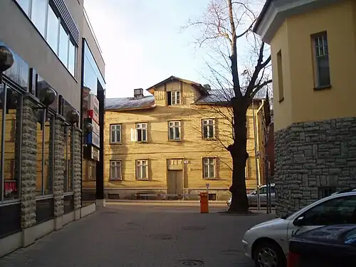 Дом 34 в 2005 году (снесён в 2006 году)