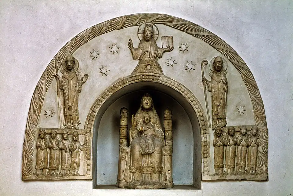 Мадонна XII века