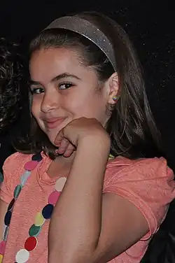 Майза в 2012 году, одновременно с мыльной оперой «Карусель».