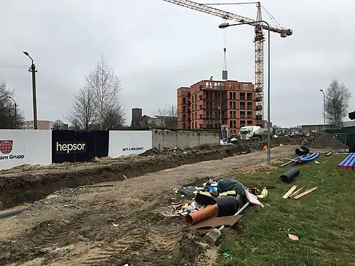 Возведение первого квартирного дома, декабрь 2017 года