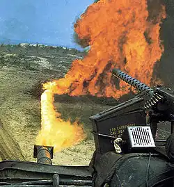 Огнемётный танк M67 во Вьетнаме.