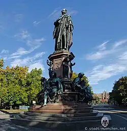 Памятник королю Максимилиану II Баварскому. 1872. Мюнхен
