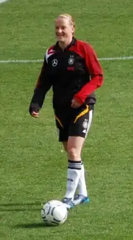 Мелани Берингер в форме сборной Германии 1&nbsp;октября 2008 года