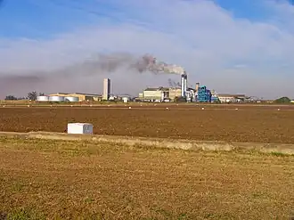 Завод по переработке сахарного тростника в Мхлуме