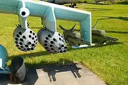 Ракеты комплекса «Фаланга» на подвеске вертолёта Ми-24А