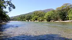 Среднее течение реки около Сан-Каетано