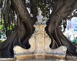 Памятник художнику в Валенсии