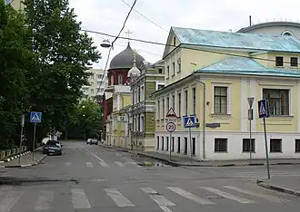 Пересечение 5-го и 6-го Монетчиковских переулков. Вид от 5-го Монетчиковского.