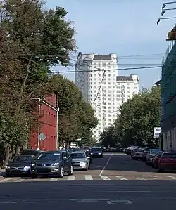 Вид на Грохольский переулок с проспекта Мира