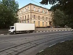 Красноказарменная площадь