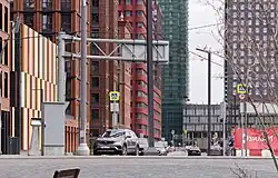 Вид в створ улицы Лентулова с набережной Марка Шагала