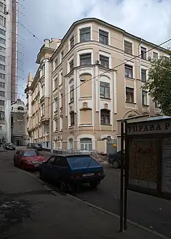 Угол Серебряного и Кривоникольского переулков