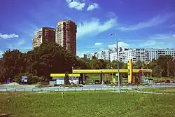 Дома 14 и 25 по улице Твардовского