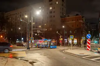 СВАРЗ-МАЗ-6275 №9804 на маршруте Т ночью (о СВАРЗ-МАЗ ты мчишься в ночи).