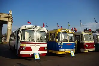 ЗиУ-5Г №2323 и №2672 и СВАРЗ МТБЭС №701 на выставке в ВДНХ