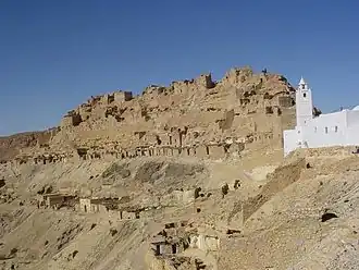 Вид на ксар и мечеть