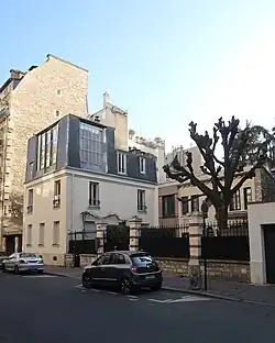 Здание мастерской (ранее — музей) Бушара в Париже