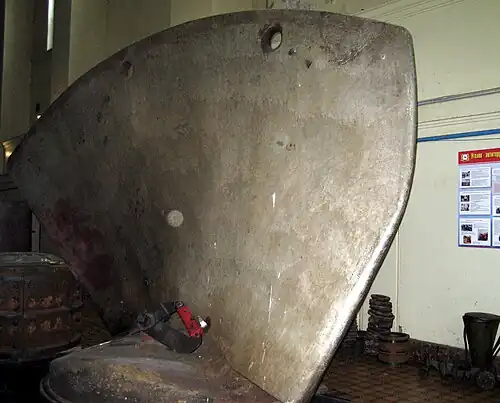 Лопасть гидротурбины