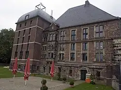 Северная башня и северо-западное крыло