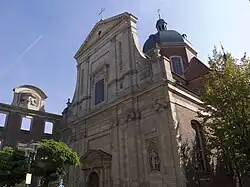 Северо-западный фасад