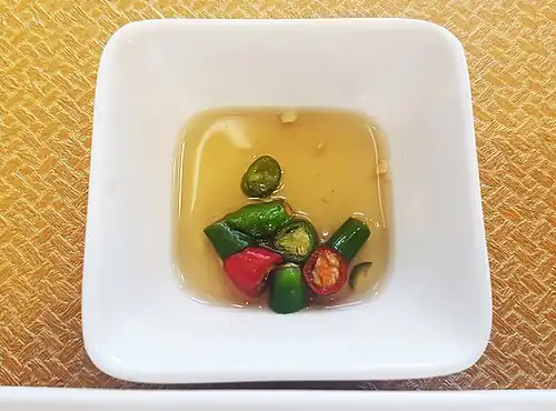 Соусник с прик нам пла