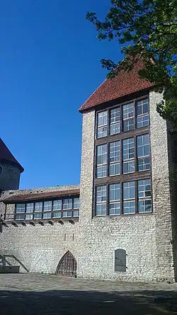 Девичья башня в 2010 году